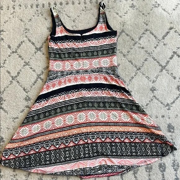 LOFT Pink and Black Sleeveless Sundress - Picture 3 of 4